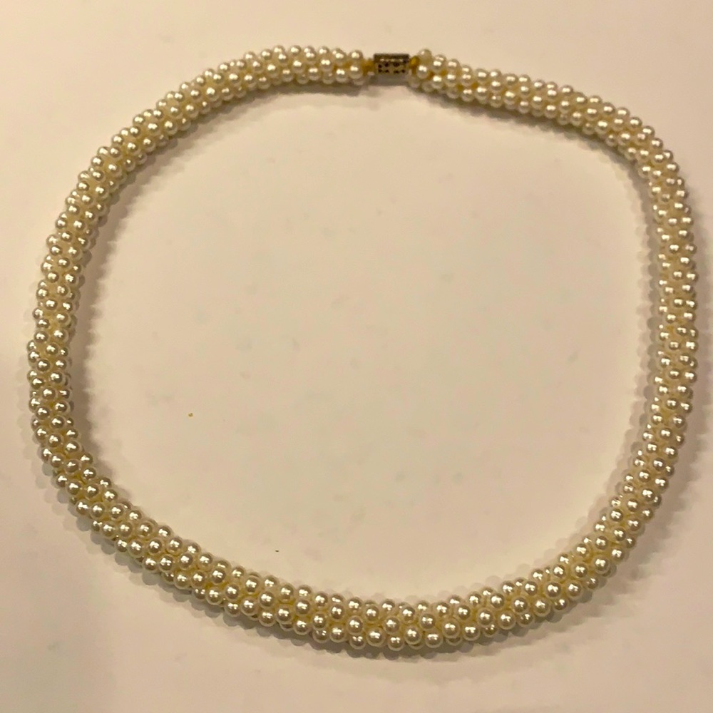 Faux Pearl Bead Necklace